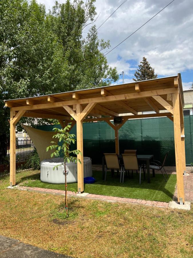 HajdúszoboszlóSparkling Time Apartman别墅 外观 照片